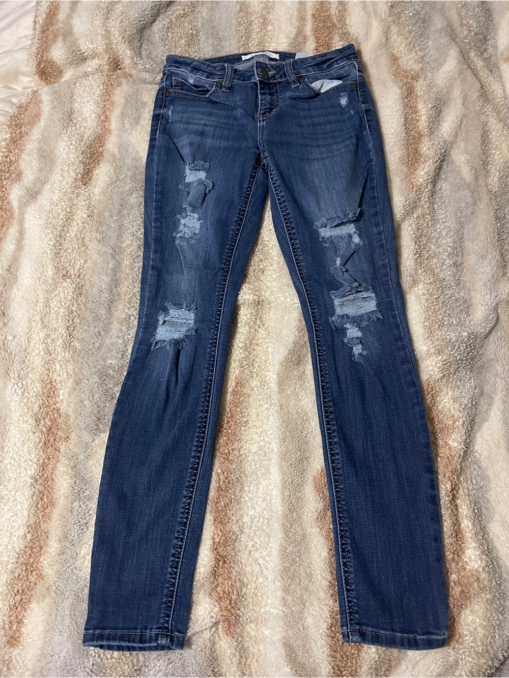 eunina Dark Blue Distressed Skinny Jeans